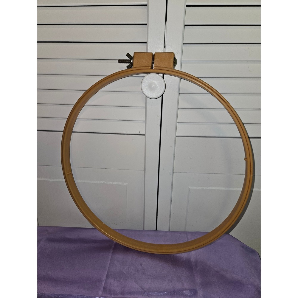 Vintage Wooden Embroidery Quilting Hoops Set 3pc 12 & 14 Inch American Heritage - Picture 6 of 6